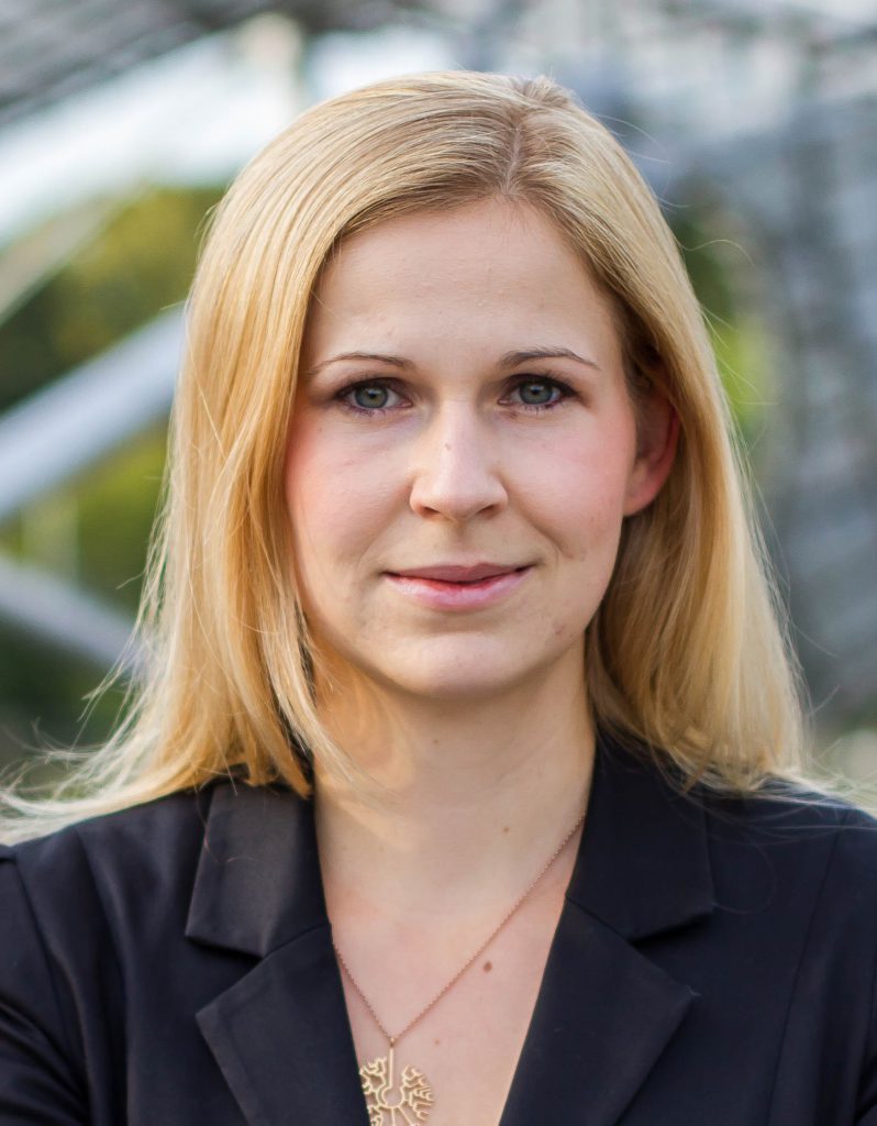 Claudia Doyle | Journalistin; Foto: Stephanie Probst